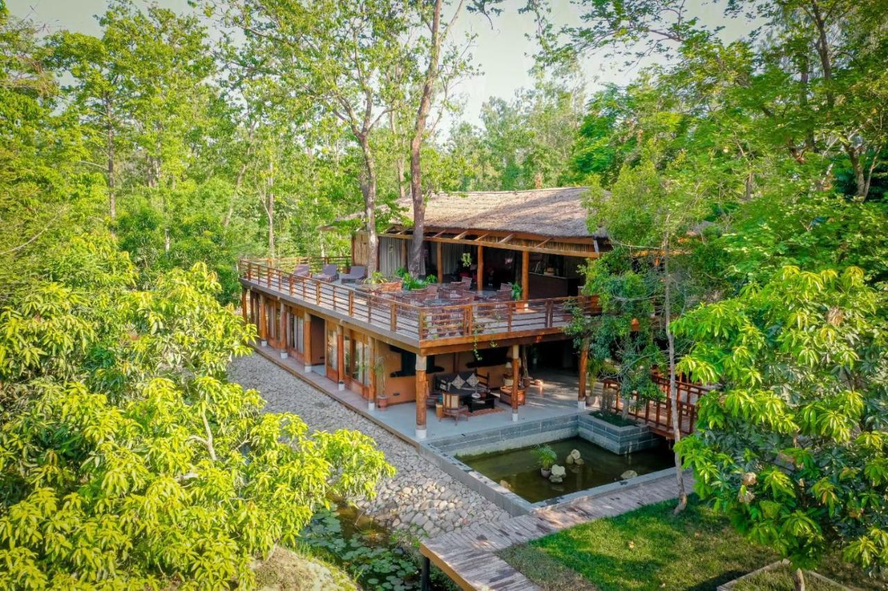 Miraaya Wellness And Golf Resort 奇旺 外观 照片