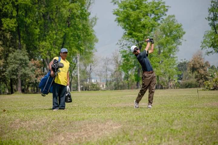 Miraaya Wellness And Golf Resort 奇旺 外观 照片