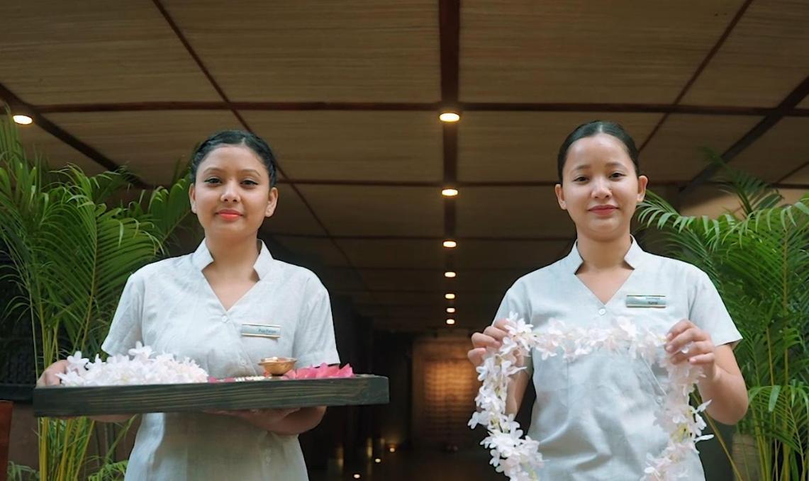 Miraaya Wellness And Golf Resort 奇旺 外观 照片
