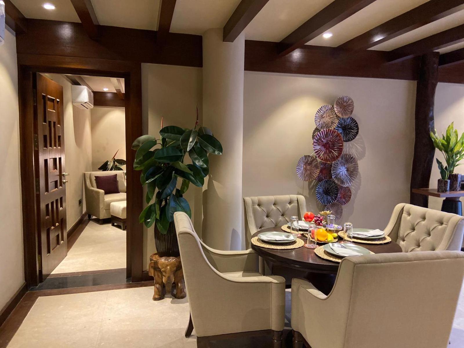 Miraaya Wellness And Golf Resort 奇旺 外观 照片